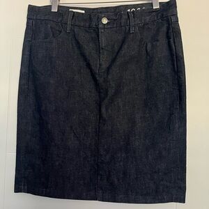Women’s Gap Classic Black Denim Skirt